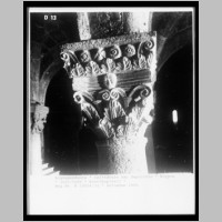 Krypta, Kapitell, Foto Marburg.jpg